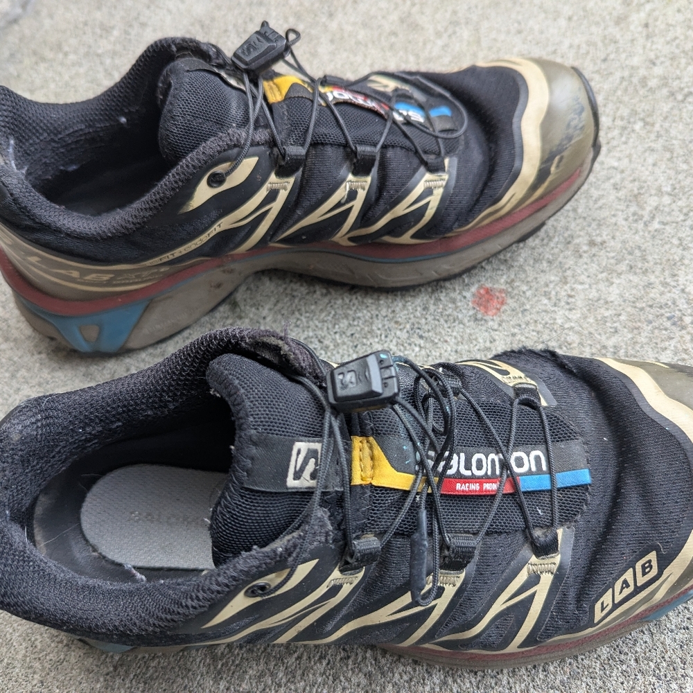 Salomon Women’s Black with Tan and Blue Trail Runners, Size 7.5 - Picture 3 of 7